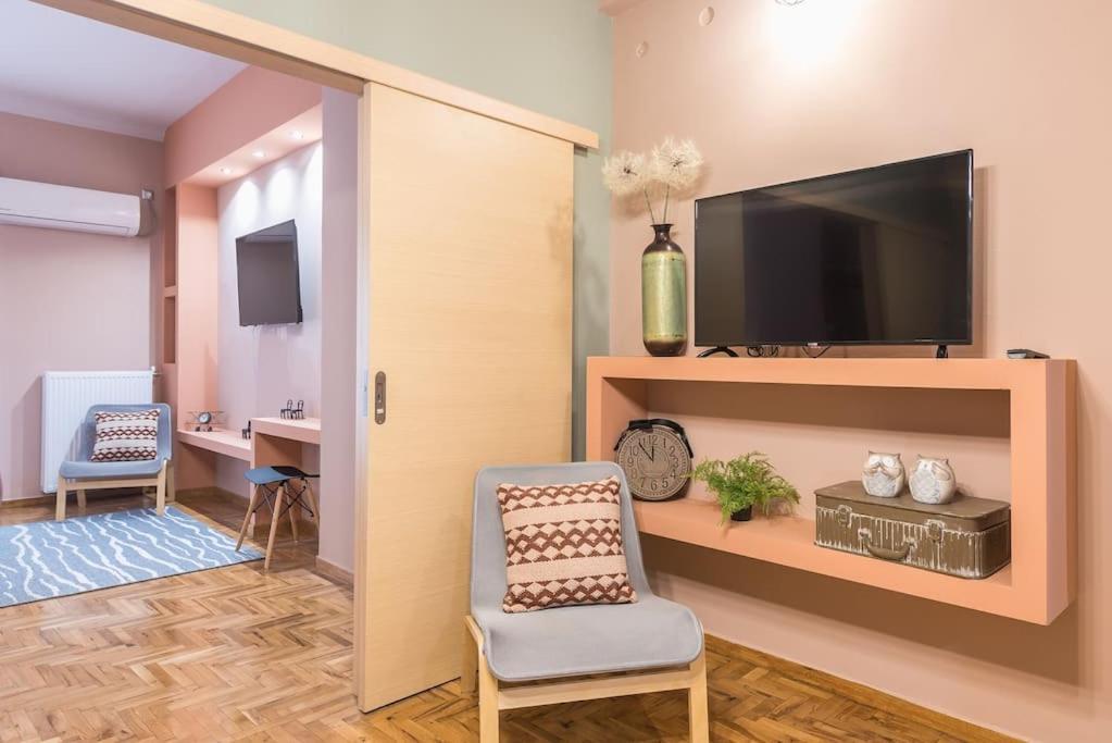 Apartamento Rest Sleep Repeat By Museum-2 Atenas Exterior foto